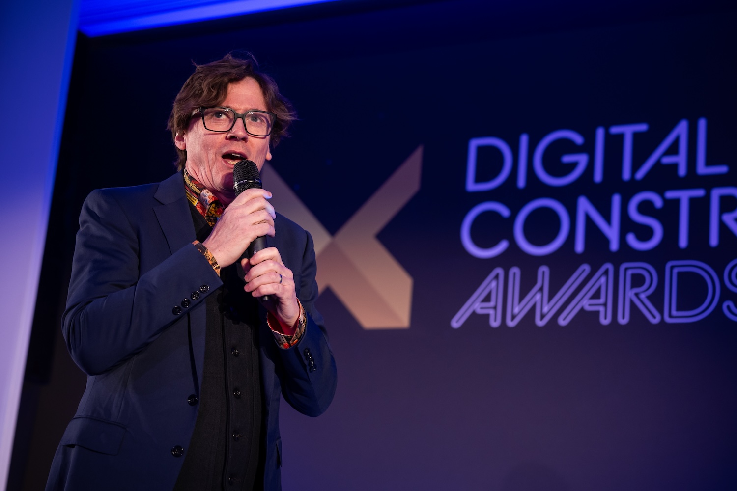 Ed Byrne brought the comedy before handing out the trophies.  Image: © 2026 - ASV Photography Ltd.
www.ASVphotos.com