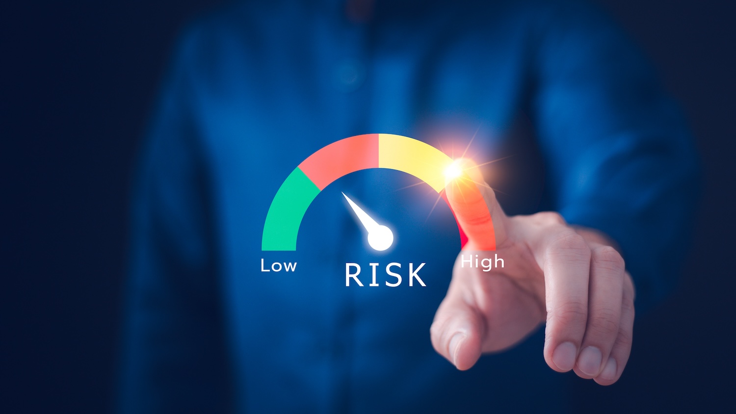 Abstract image for risks in tenders. Image: 360103996 © Suriya Phosri | Dreamstime.com